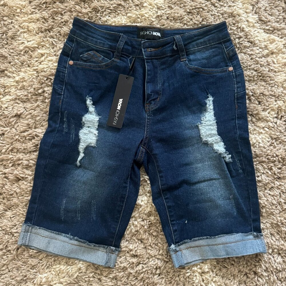 Fashion Nova Denim Bermuda Shorts, Women's Size 5, New With Tags